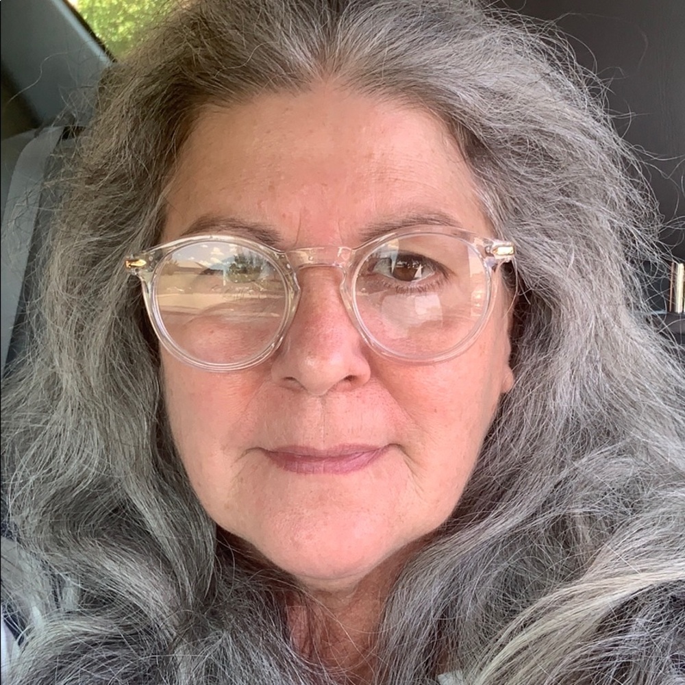 Meet your Posher, Nancy